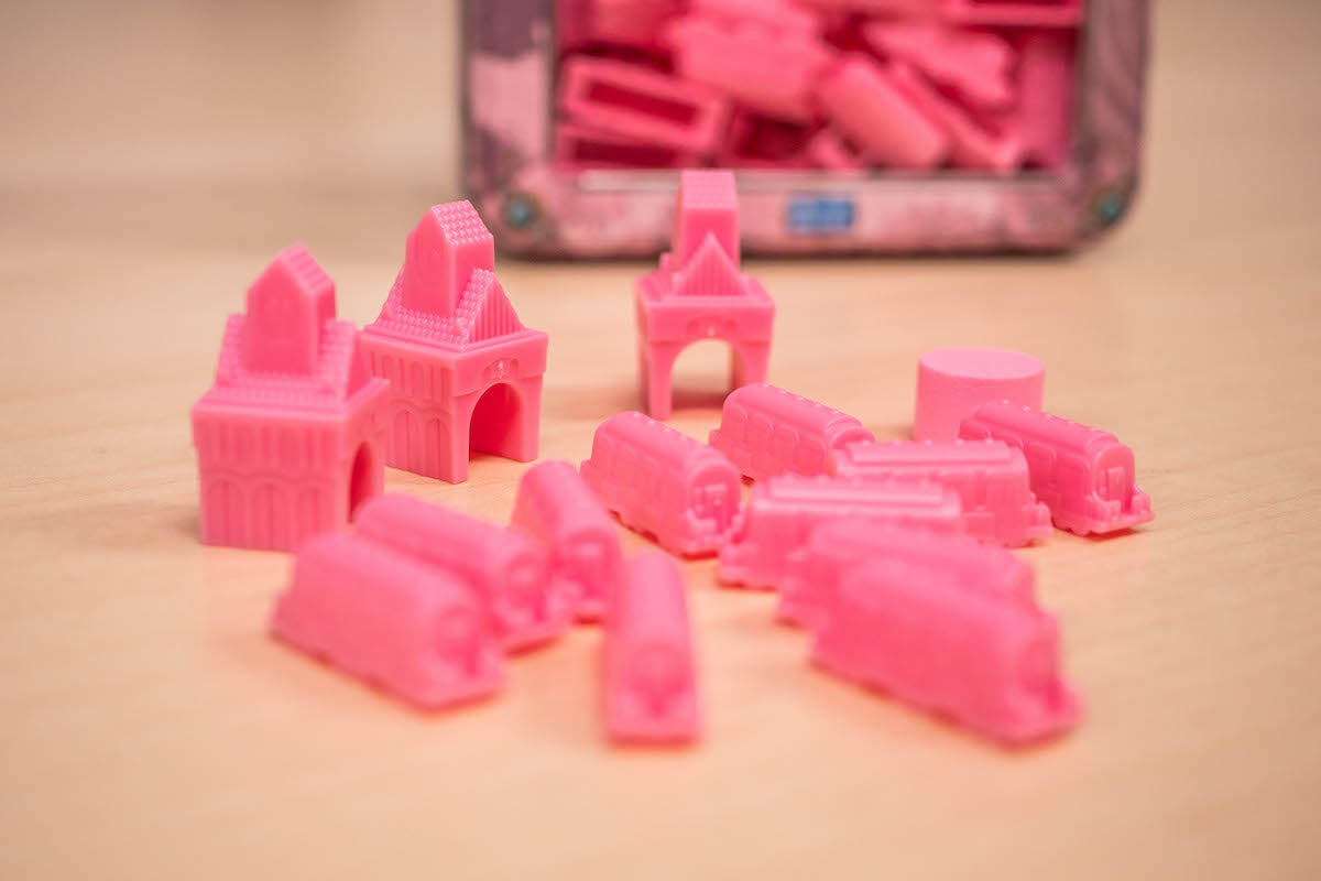 Wsiąść do Pociągu: Play Pink
